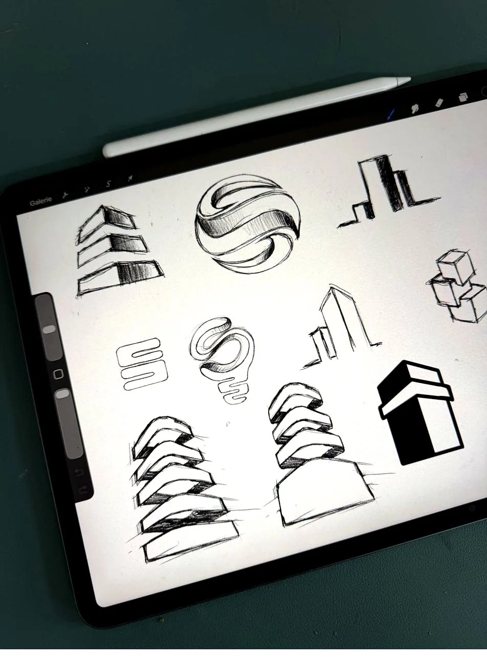 Handgezeichnete Logo-Skizzen von Calle auf dem iPad